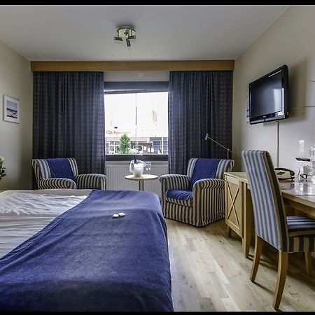Hotell Bellevue Hjo Exterior foto
